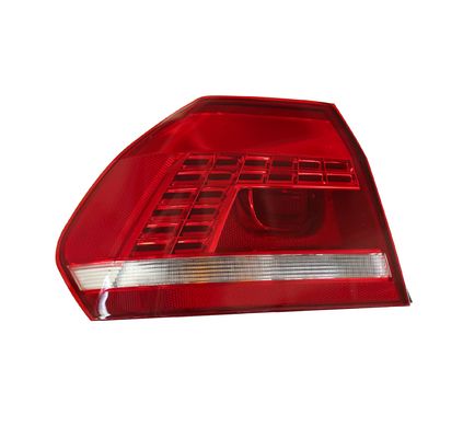 56D 945 095A Red Rear Bumper Tail Light B5 2013 2014 Vw Passat Tail Light Assembly